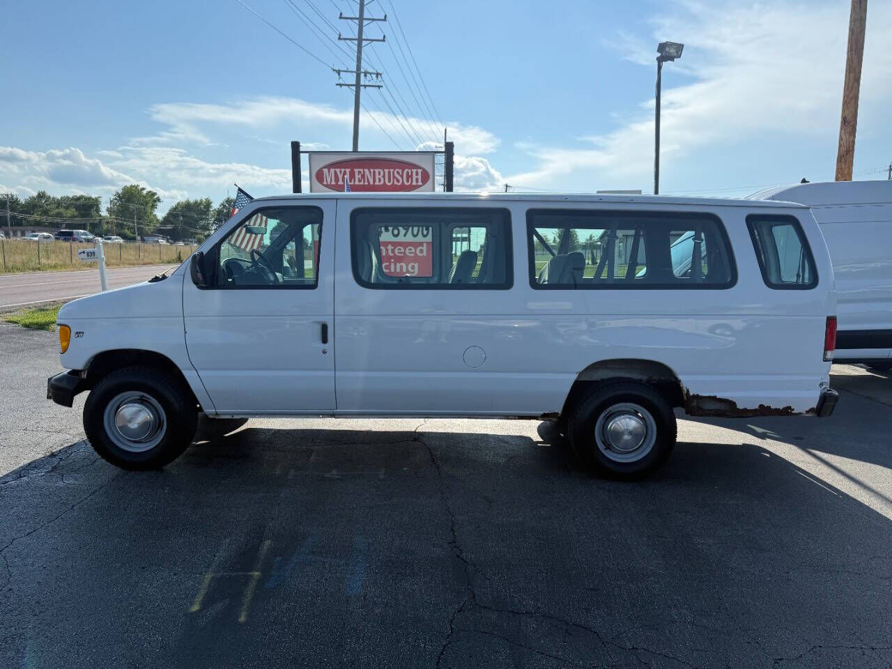 Ford E-350