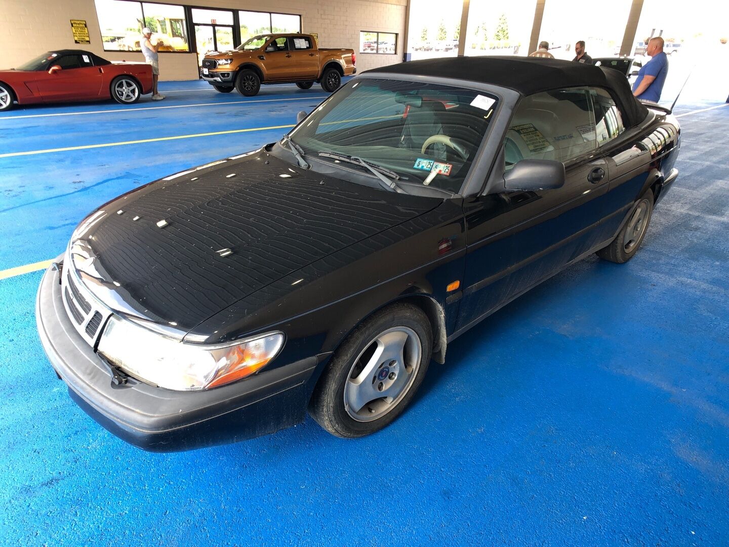 Saab 900