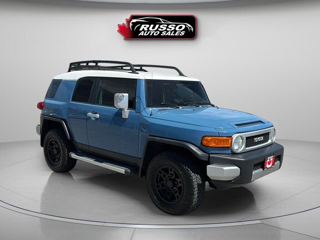 Toyota FJ Cruiser