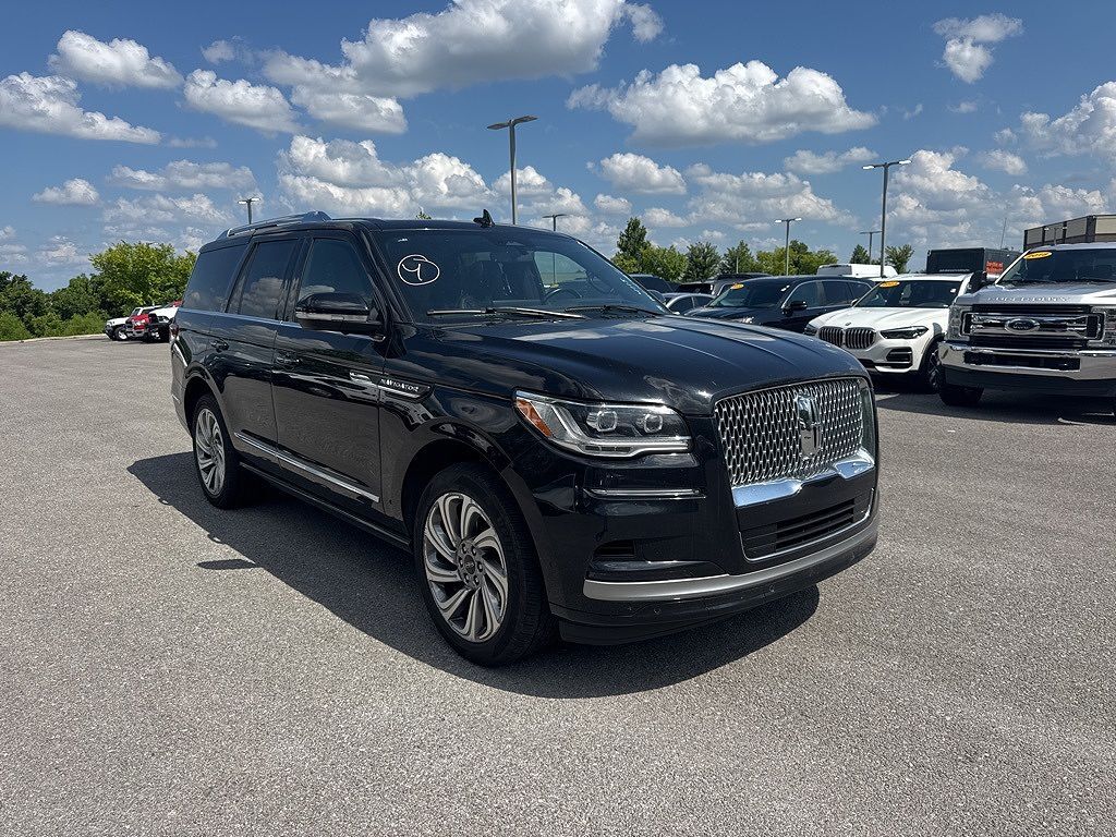 2023 LINCOLN Navigator