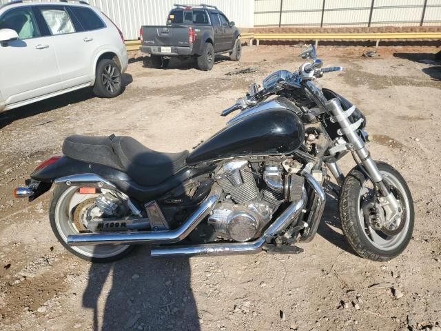 Suzuki VZR1800