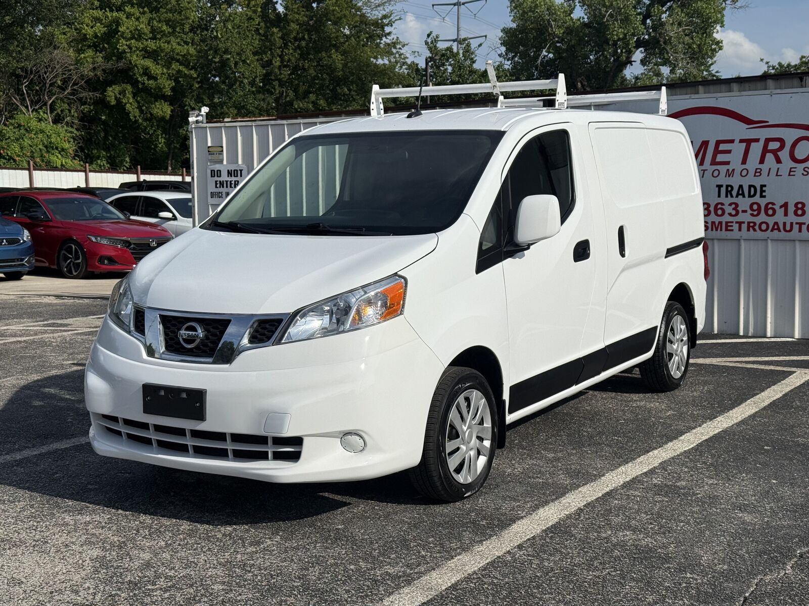 2020 NISSAN NV200