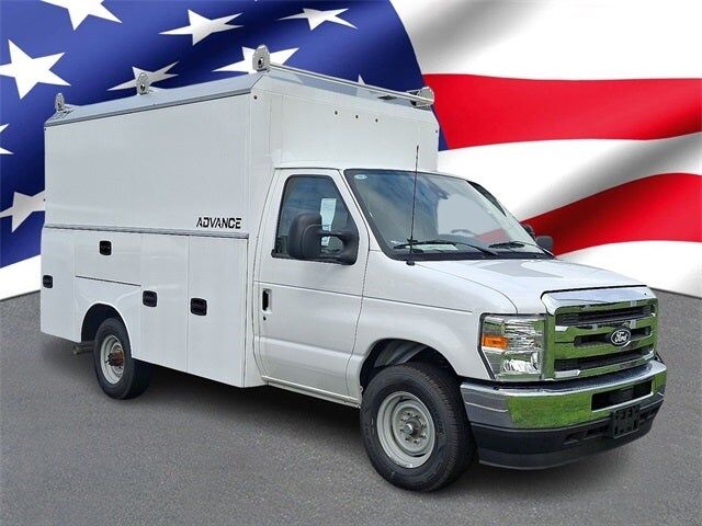 2026 FORD E-350
