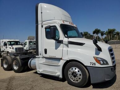 2017 FREIGHTLINER Cascadia - VIN Decoder