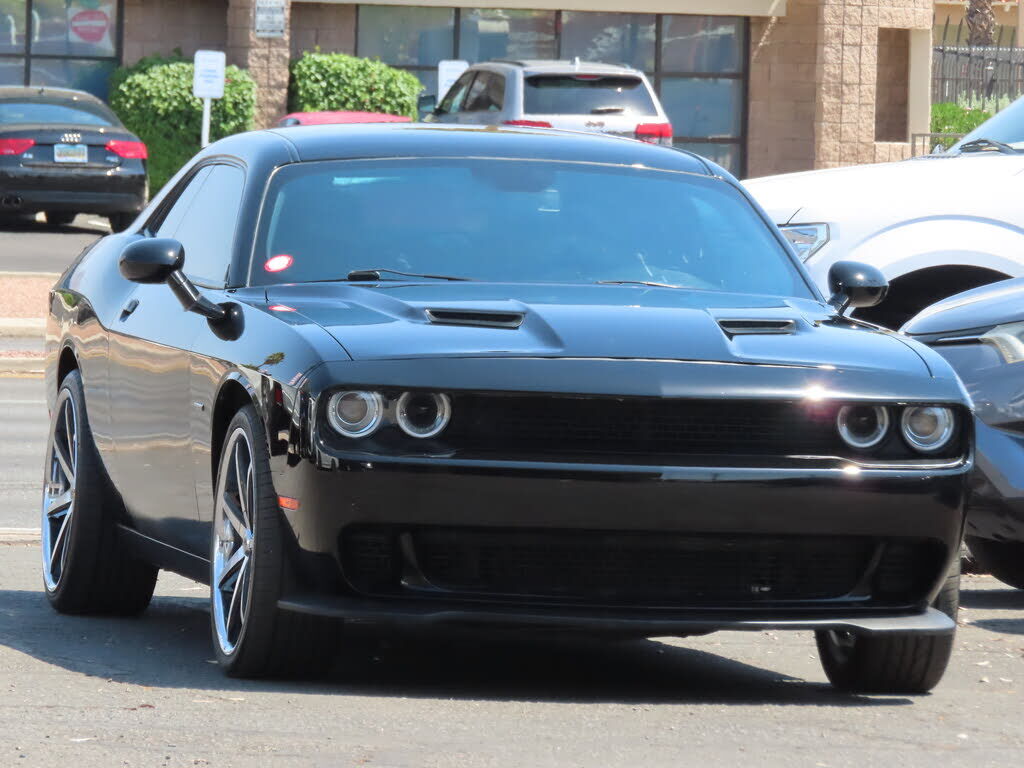 2018 DODGE Challenger