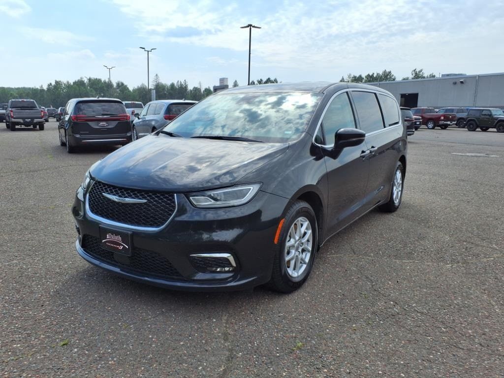2023 CHRYSLER Pacifica