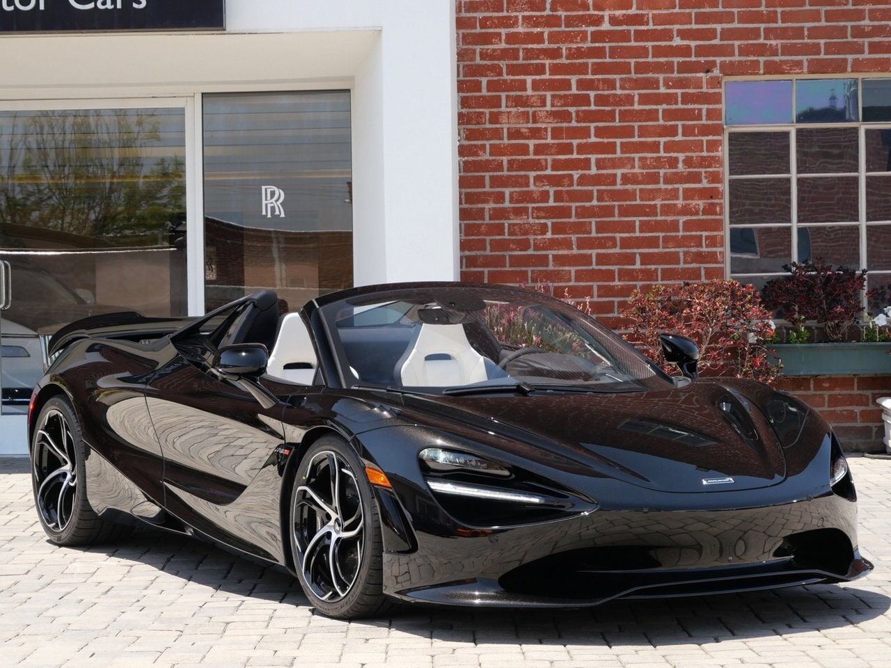2024 MCLAREN 750S