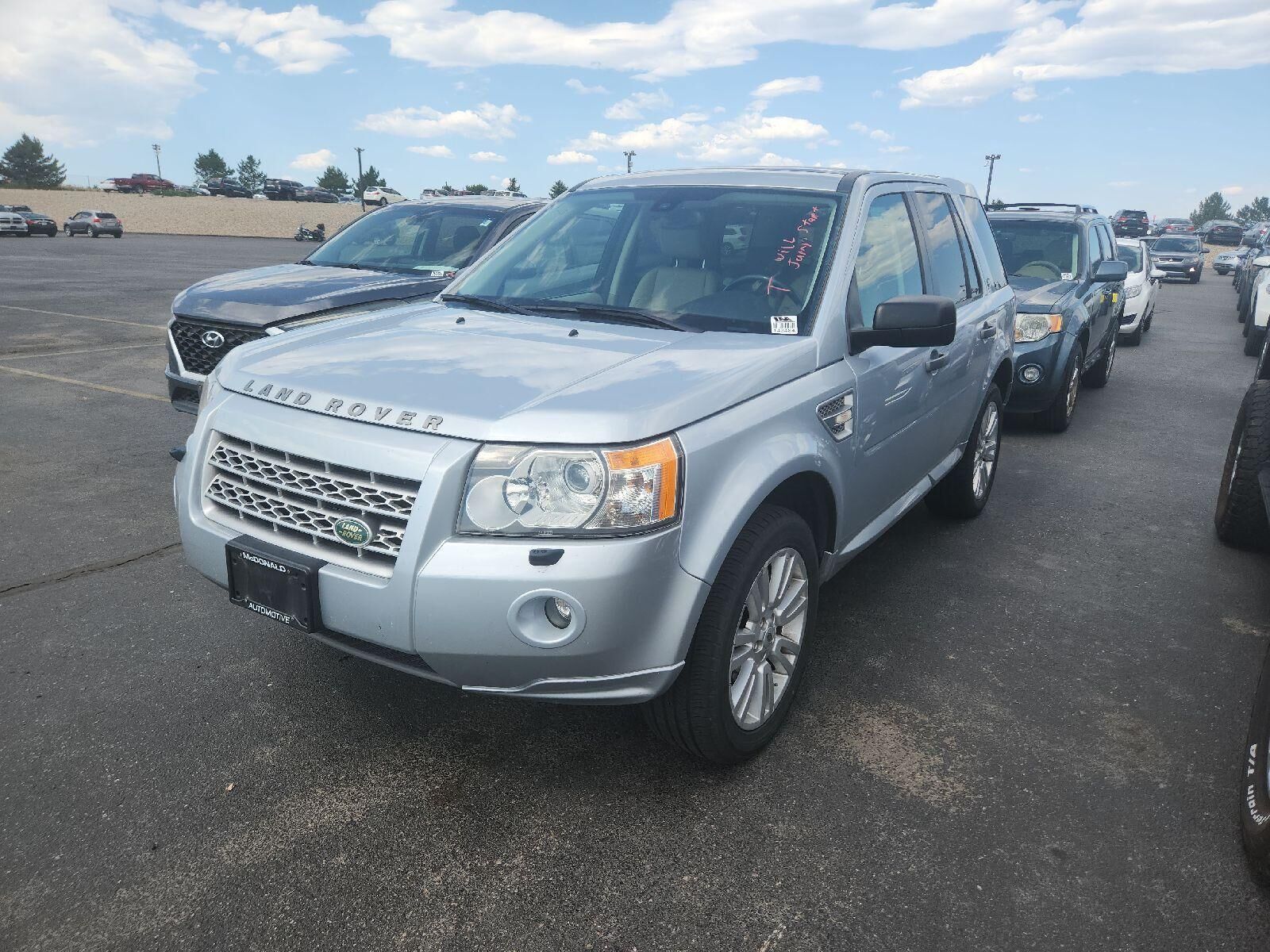 Land Rover LR2