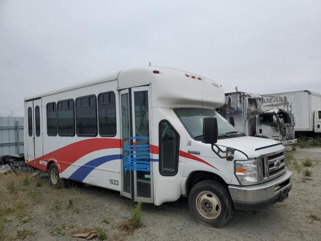 Ford E-450