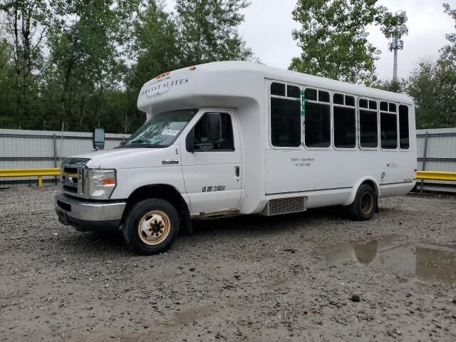 Ford E-450