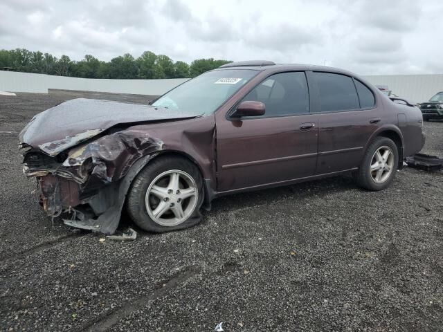 Nissan Maxima