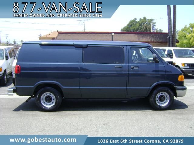 Dodge Ram Van