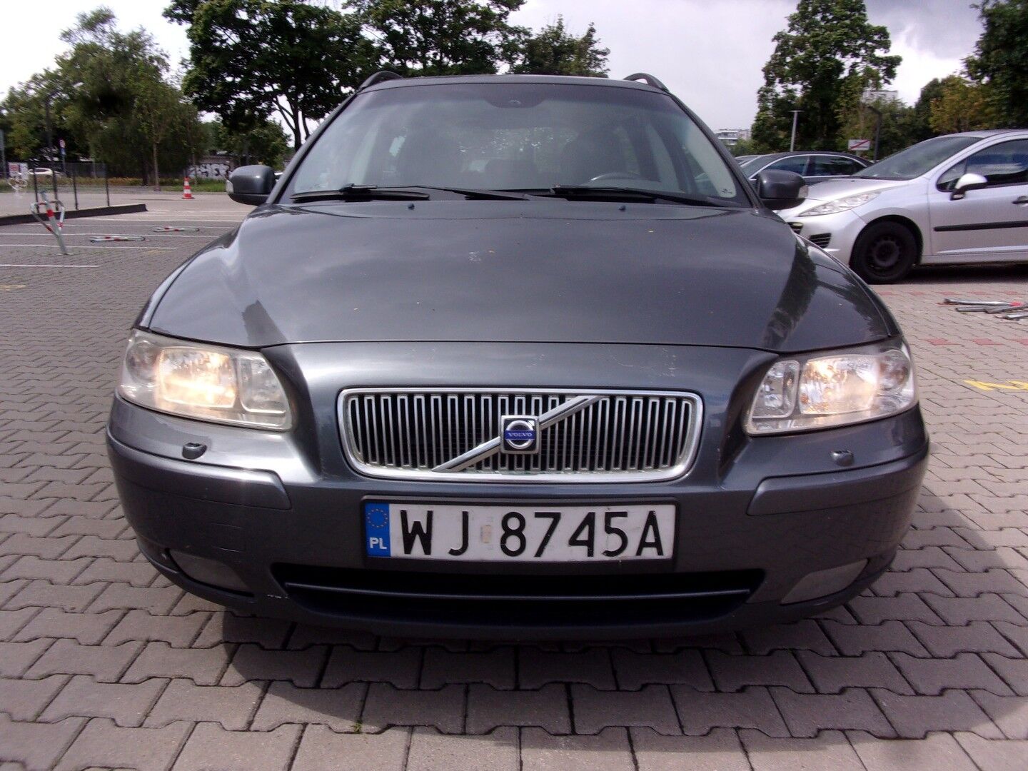 Volvo V70
