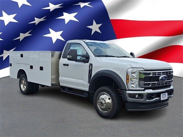 2025 FORD F-550