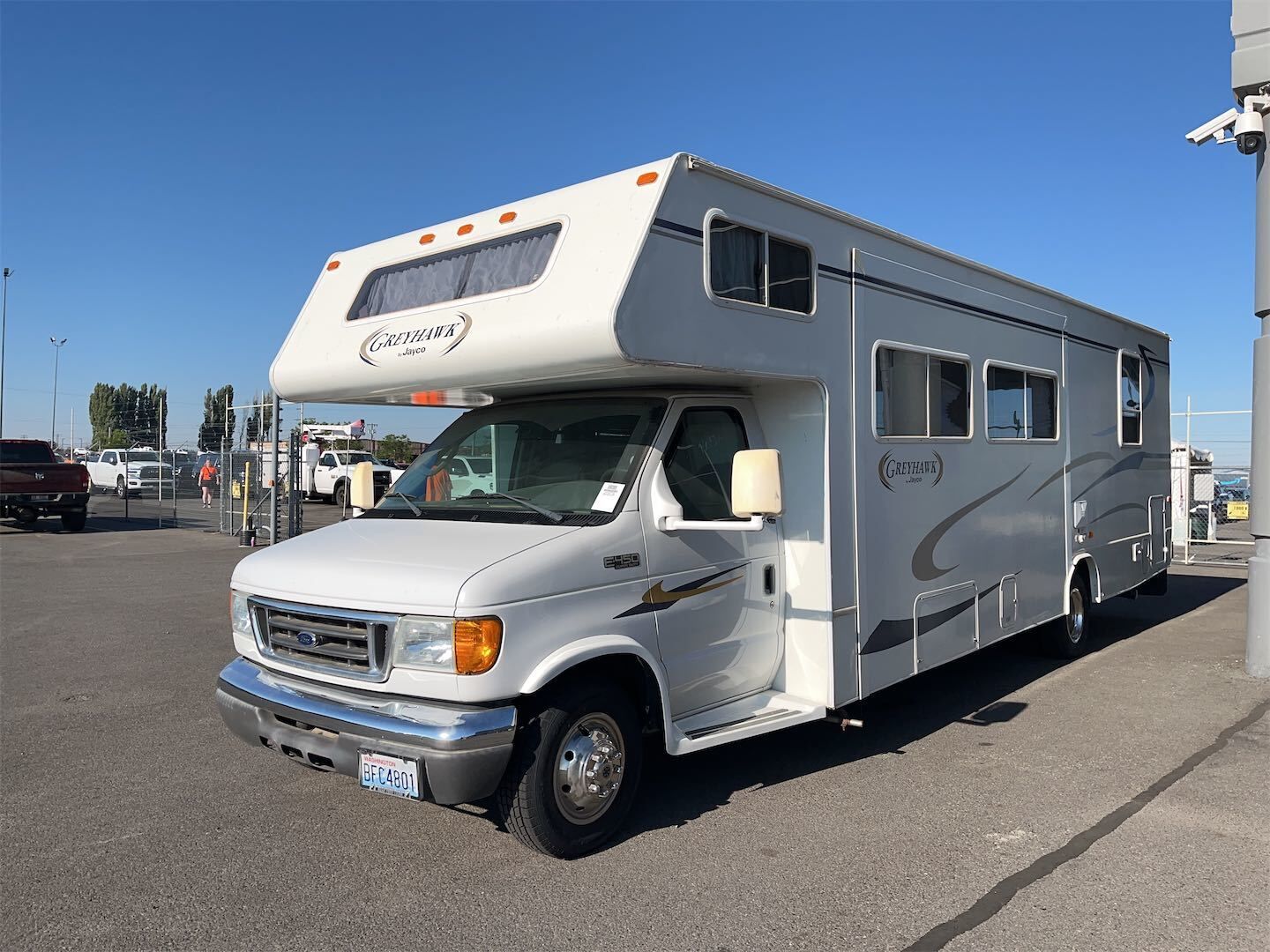 Ford E-450