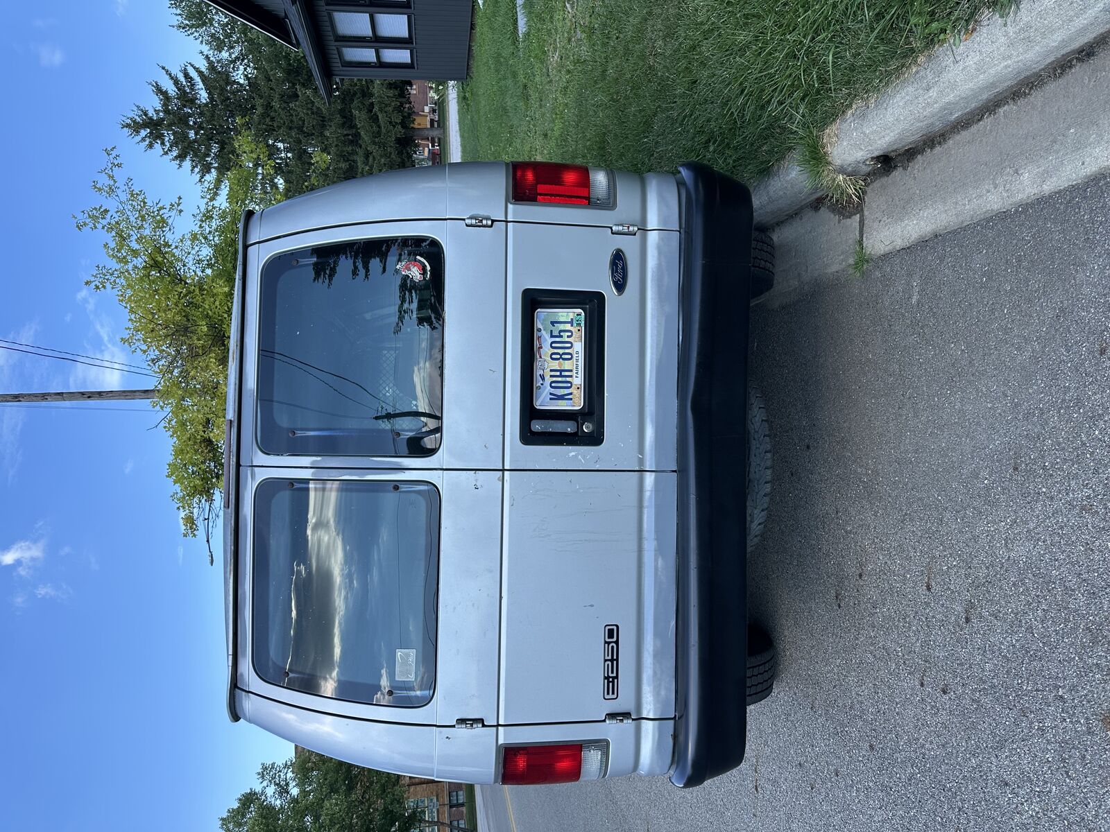 Ford E-250