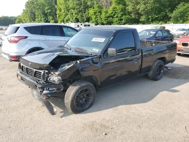 Nissan Pickup