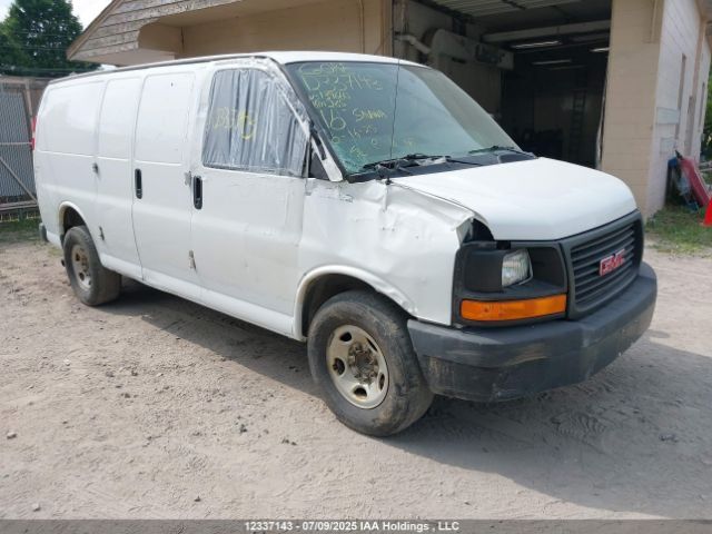 GMC Savana