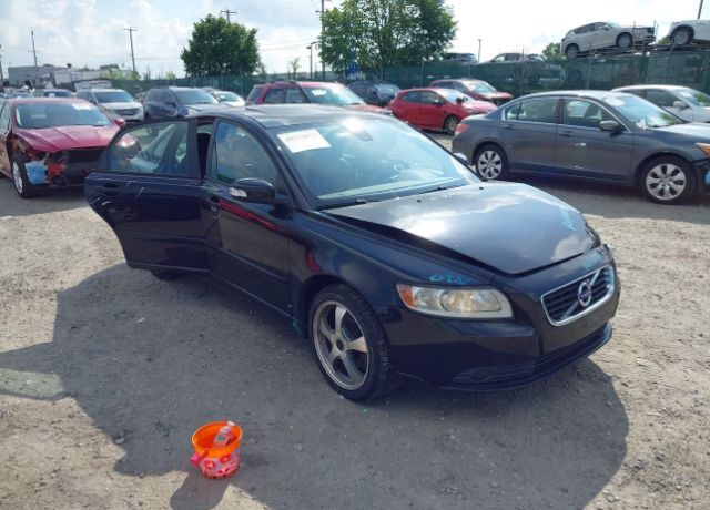 Volvo S40