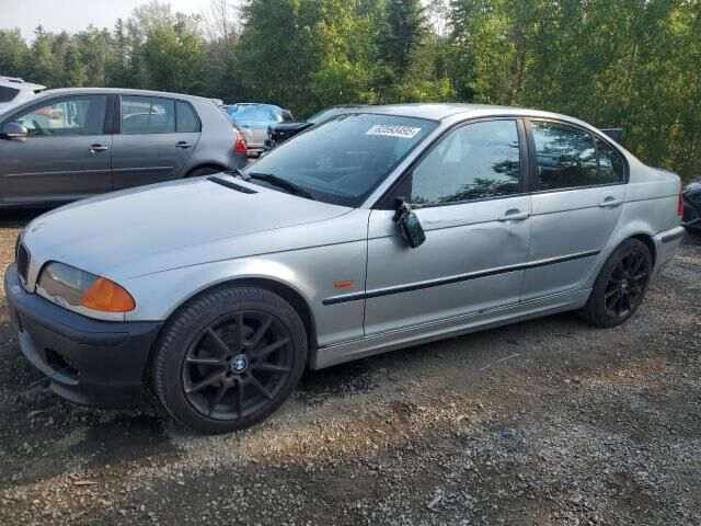 BMW 323i