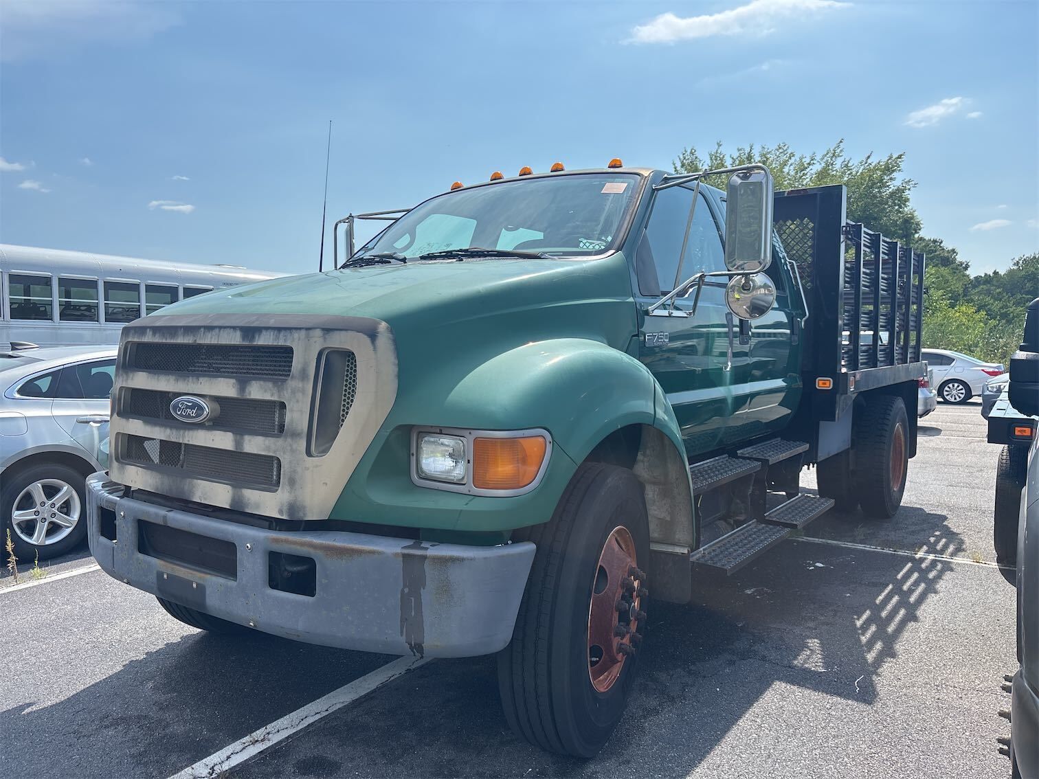 Ford F-750