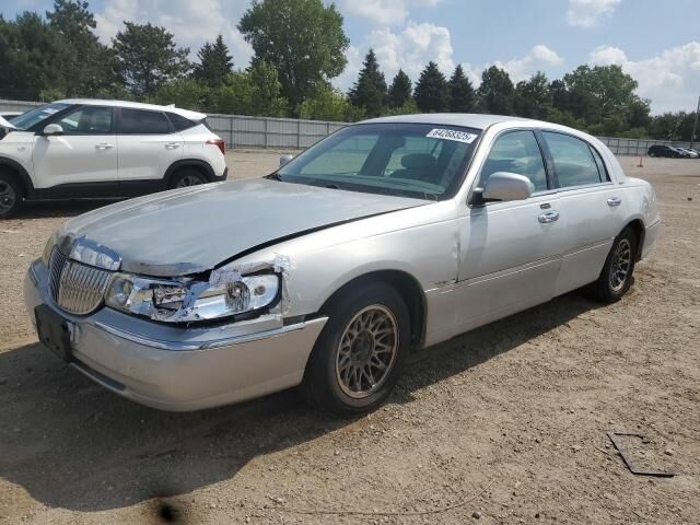 Lincoln Town Car