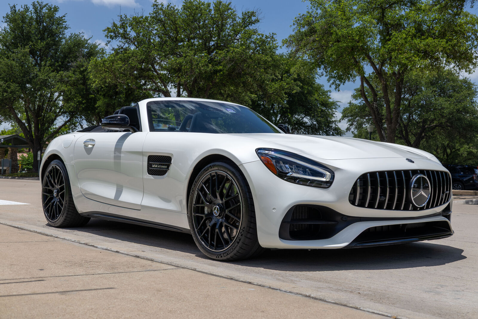 2020 MERCEDES-BENZ AMG GT