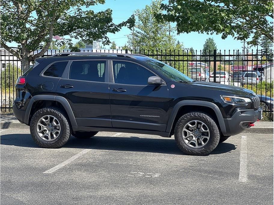 2020 JEEP Cherokee