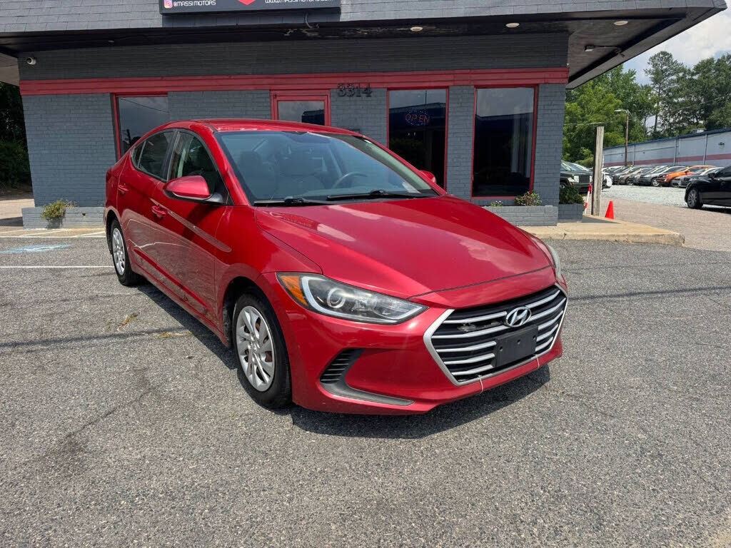 2017 HYUNDAI Elantra