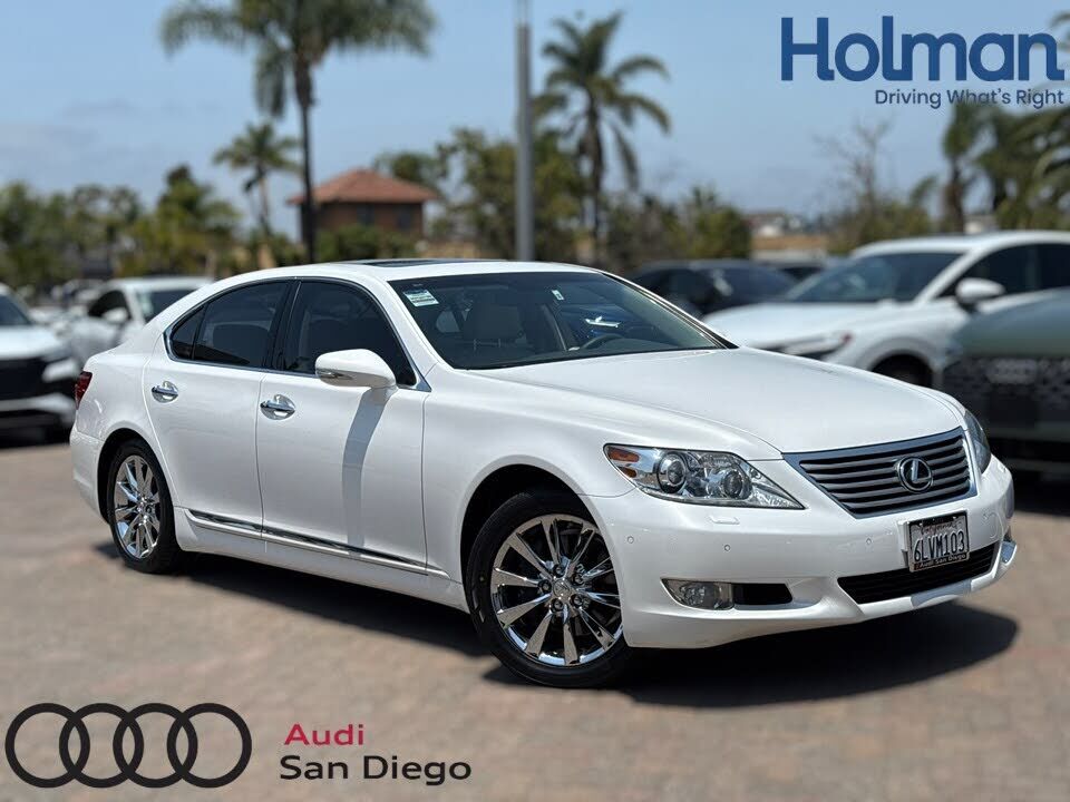Lexus LS
