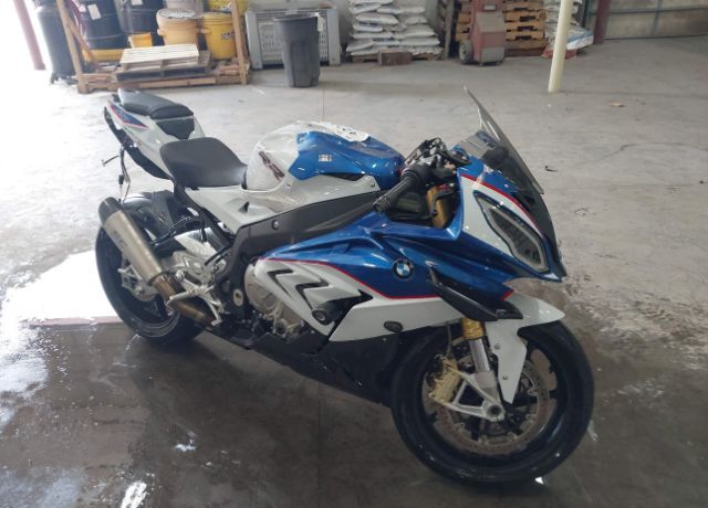 BMW S 1000 RR