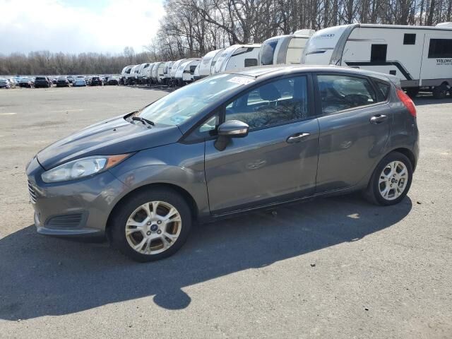 2015 FORD Fiesta