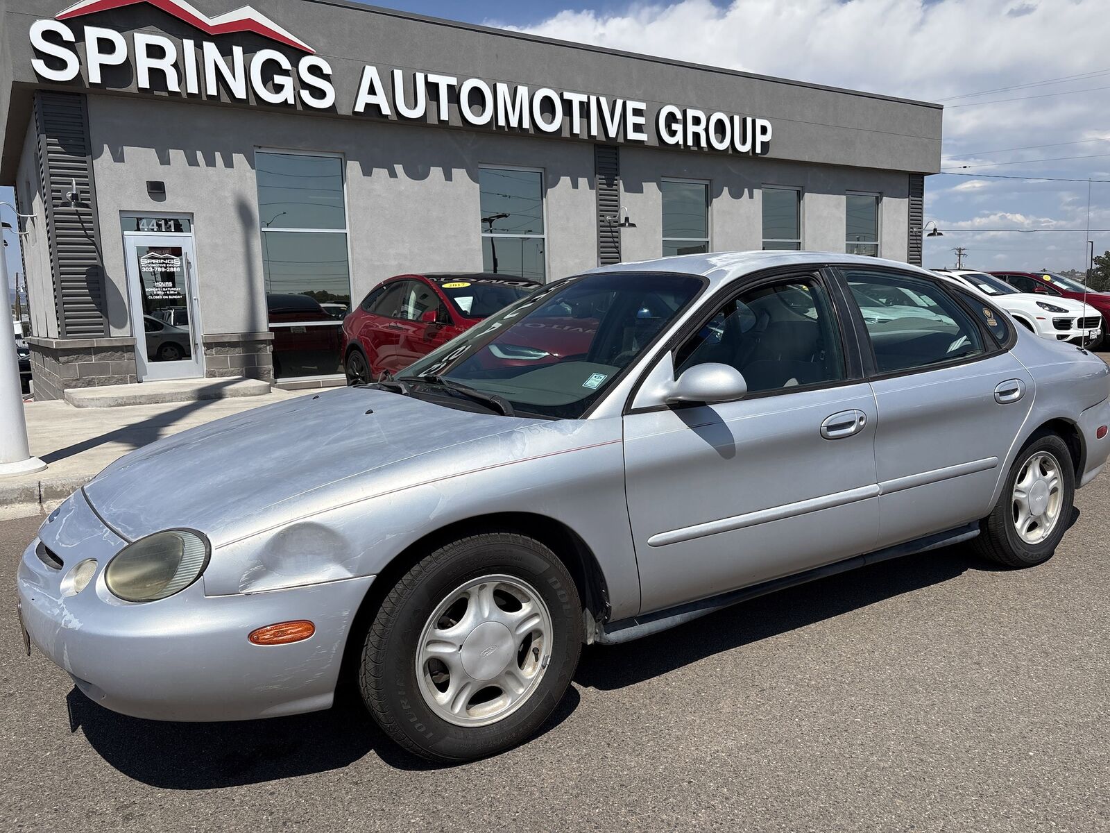 Ford Taurus