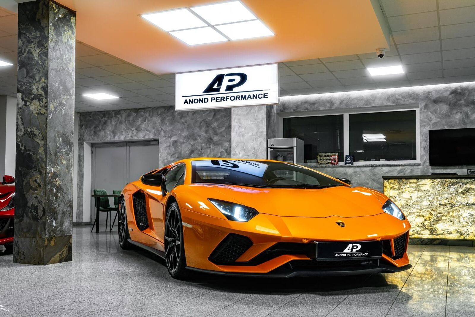 2018 LAMBORGHINI Aventador