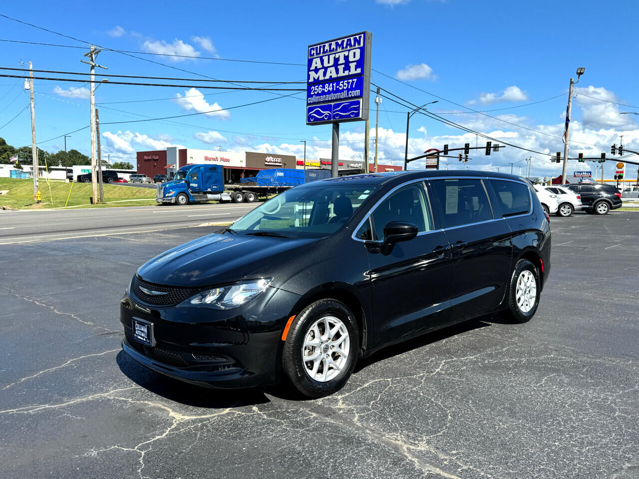 2023 CHRYSLER Voyager