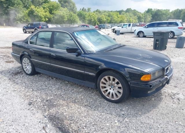 BMW 740i
