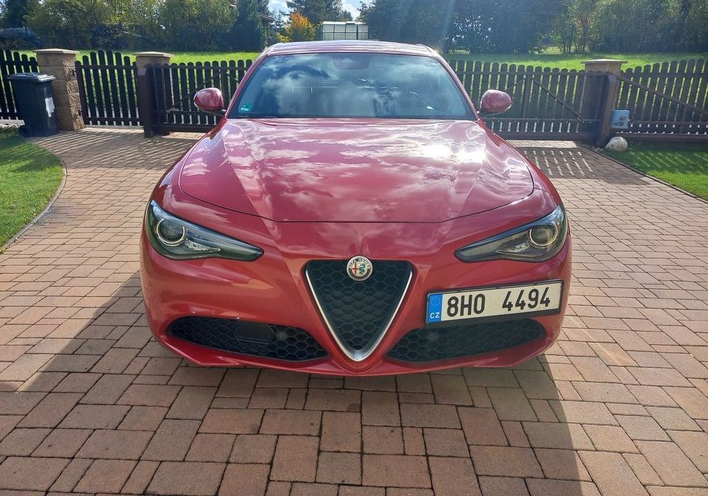 Alfa Romeo Giulia (952)