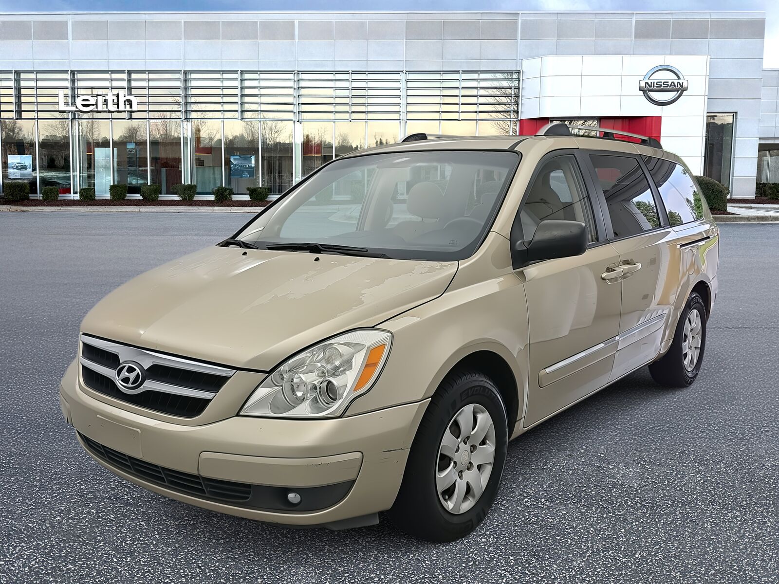 Hyundai Entourage