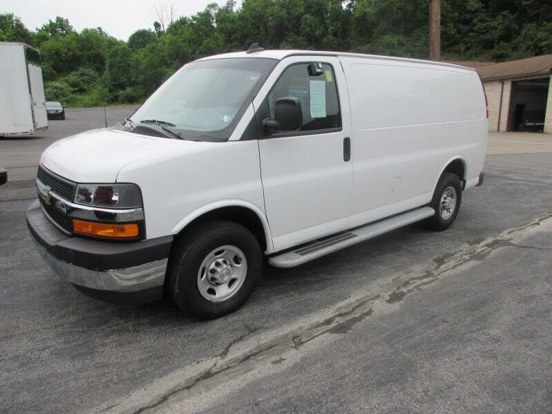 2023 CHEVROLET Express