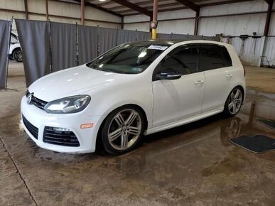 2012 VOLKSWAGEN Golf - License Plate
