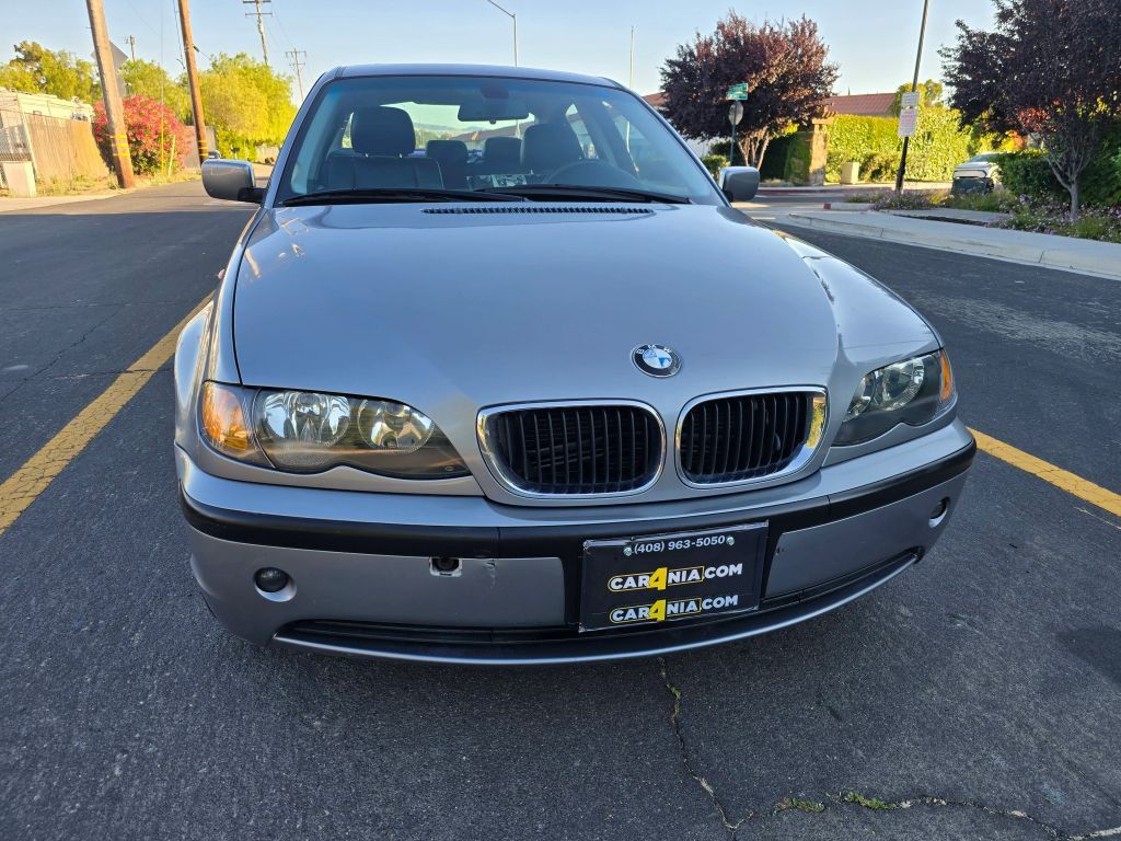 2005 BMW 325i