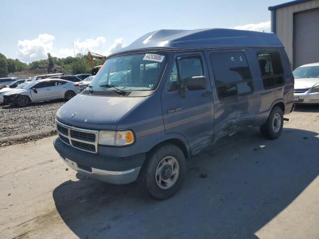 Dodge Ram Van