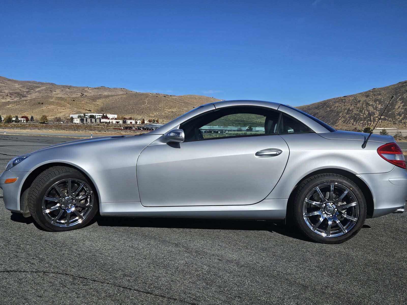 Mercedes-Benz SLK-Class