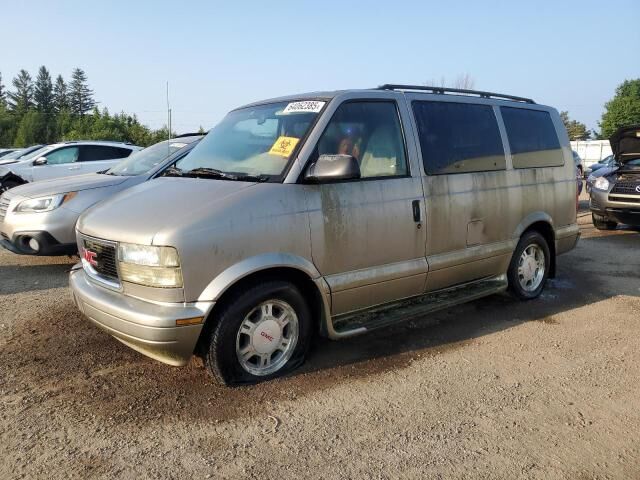 GMC Safari