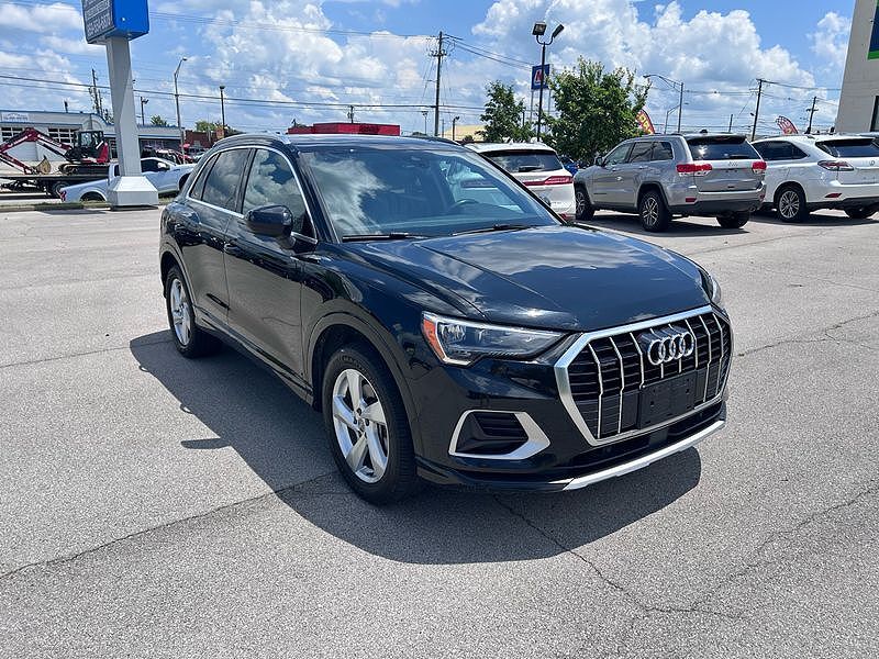 2019 AUDI Q3