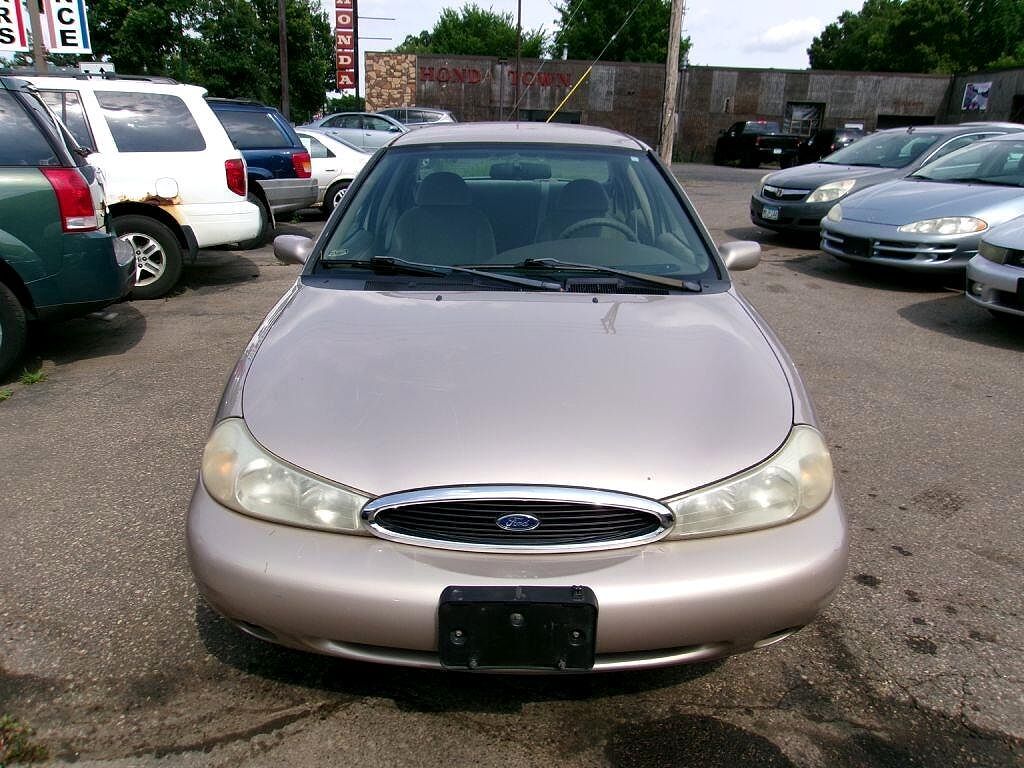 Ford Contour