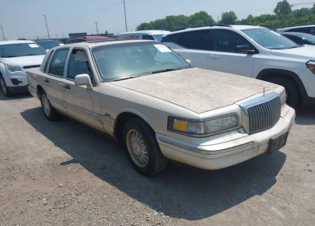 Lincoln Town Car