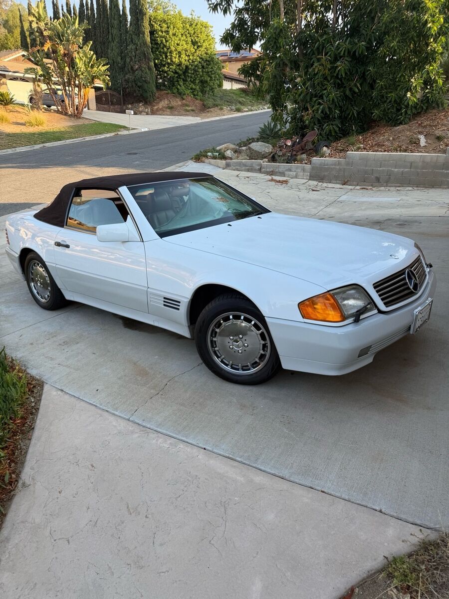 Mercedes-Benz 300