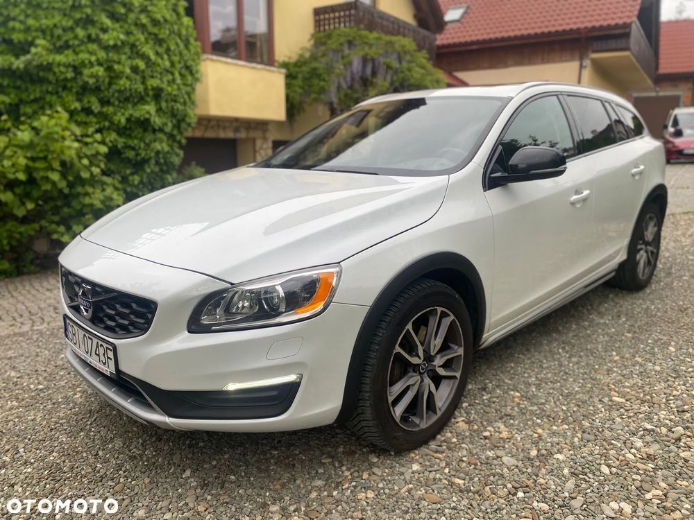 Volvo V60CC