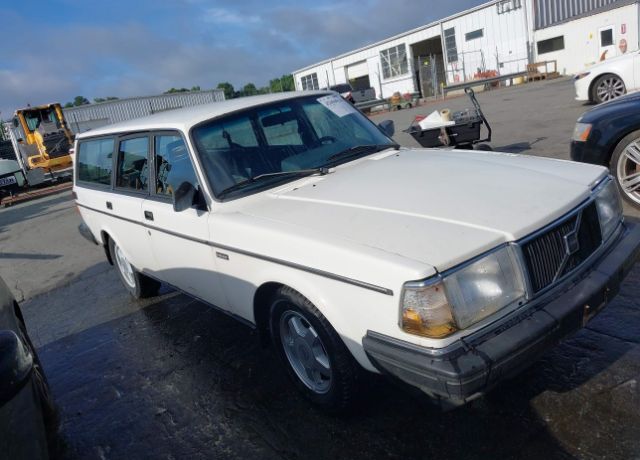 Volvo 240 Series